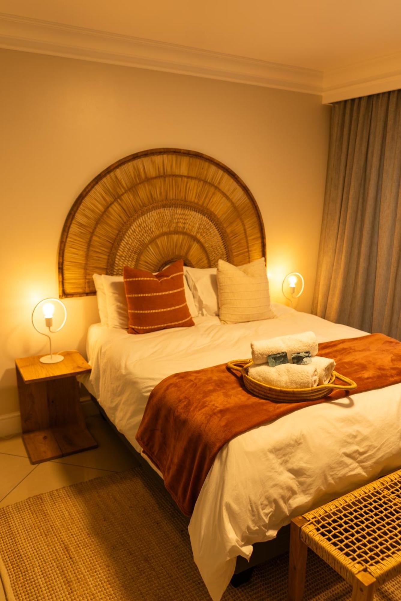 Deja Blue Beachfront Villa, Newly Renovated Langstrand Bagian luar foto