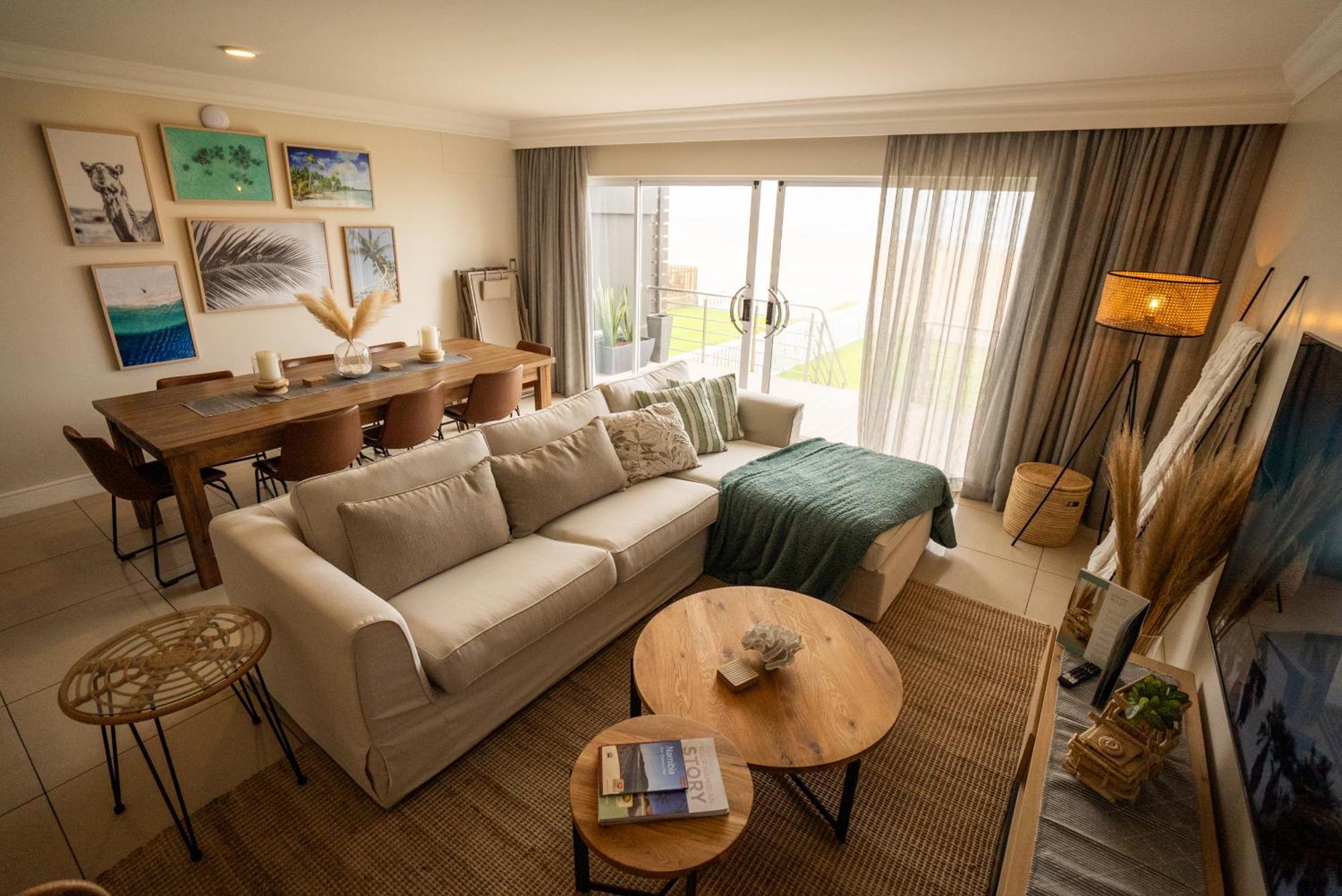 Deja Blue Beachfront Villa, Newly Renovated Langstrand Bagian luar foto